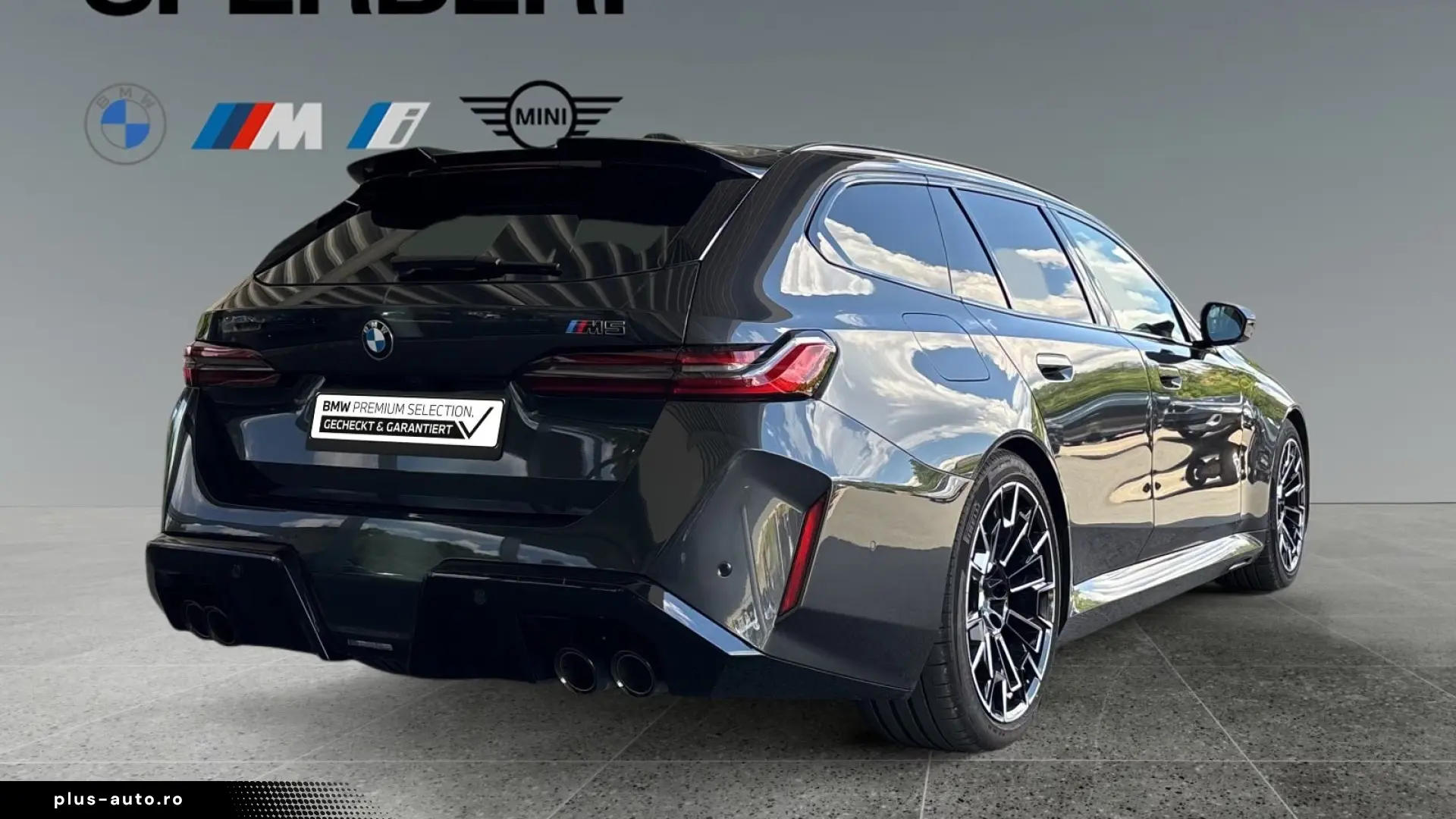 BMW M5 Touring AHK Iconic Driving A Plus 360 Kamera