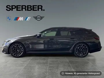 BMW M5 Touring AHK Iconic Driving A Plus 360 Kamera