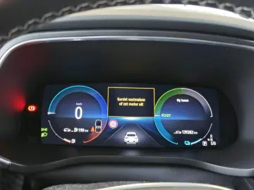 Renault Arkana 1.6 Hybrid RS Engineered
