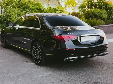 Mercedes-Benz S 450 4MATIC Long Business Class Burmester 4D