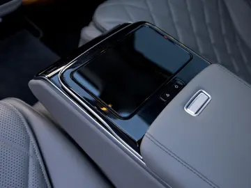 Mercedes-Benz S 450 4MATIC Long Business Class Burmester 4D