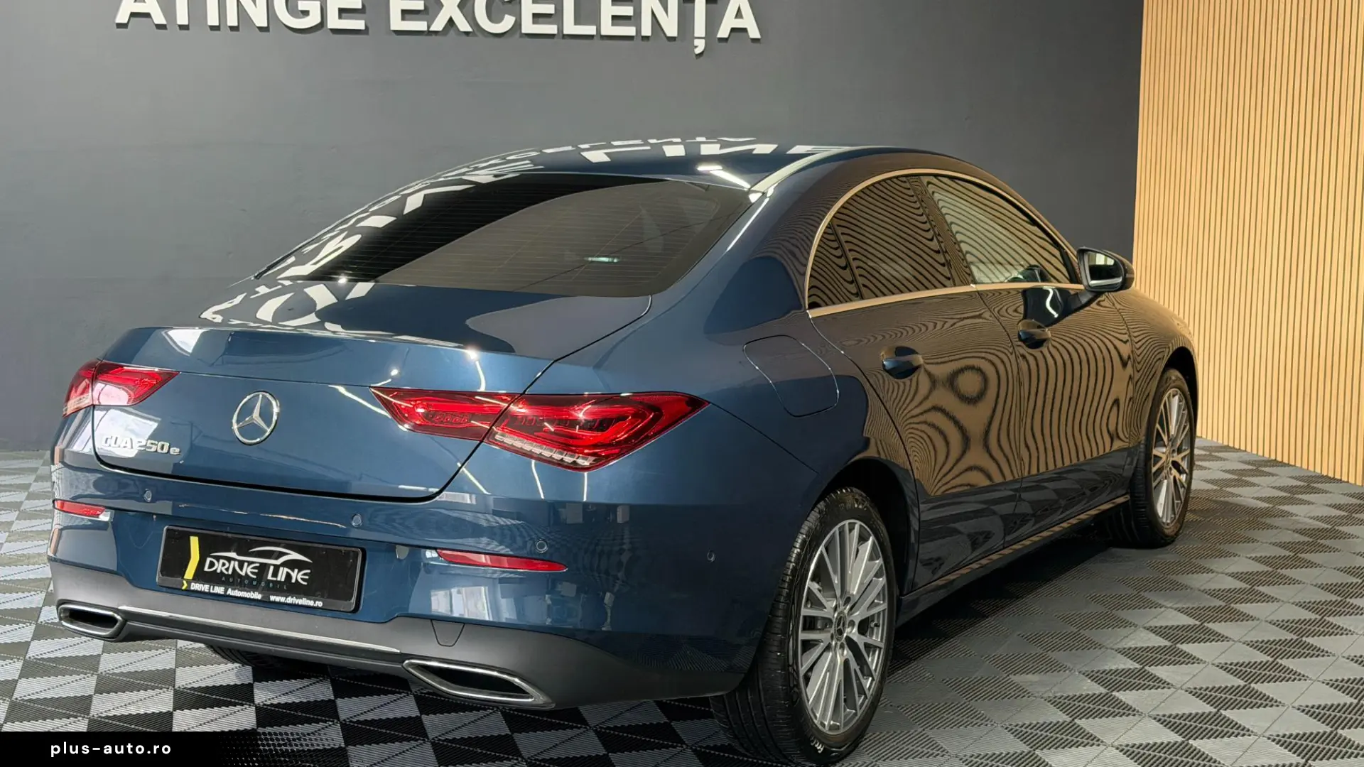 Mercedes-Benz CLA 250