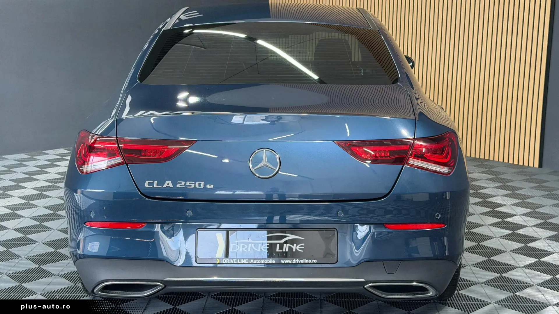 Mercedes-Benz CLA 250