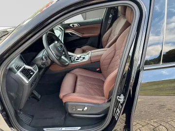 BMW X6 30dxDrive M-Sport Pro 22 Soft-Close Luft H&K