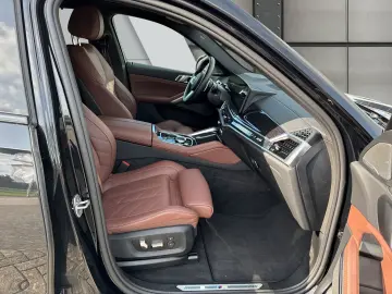 BMW X6 30dxDrive M-Sport Pro 22 Soft-Close Luft H&K