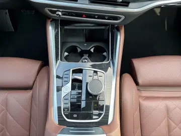 BMW X6 30dxDrive M-Sport Pro 22 Soft-Close Luft H&K