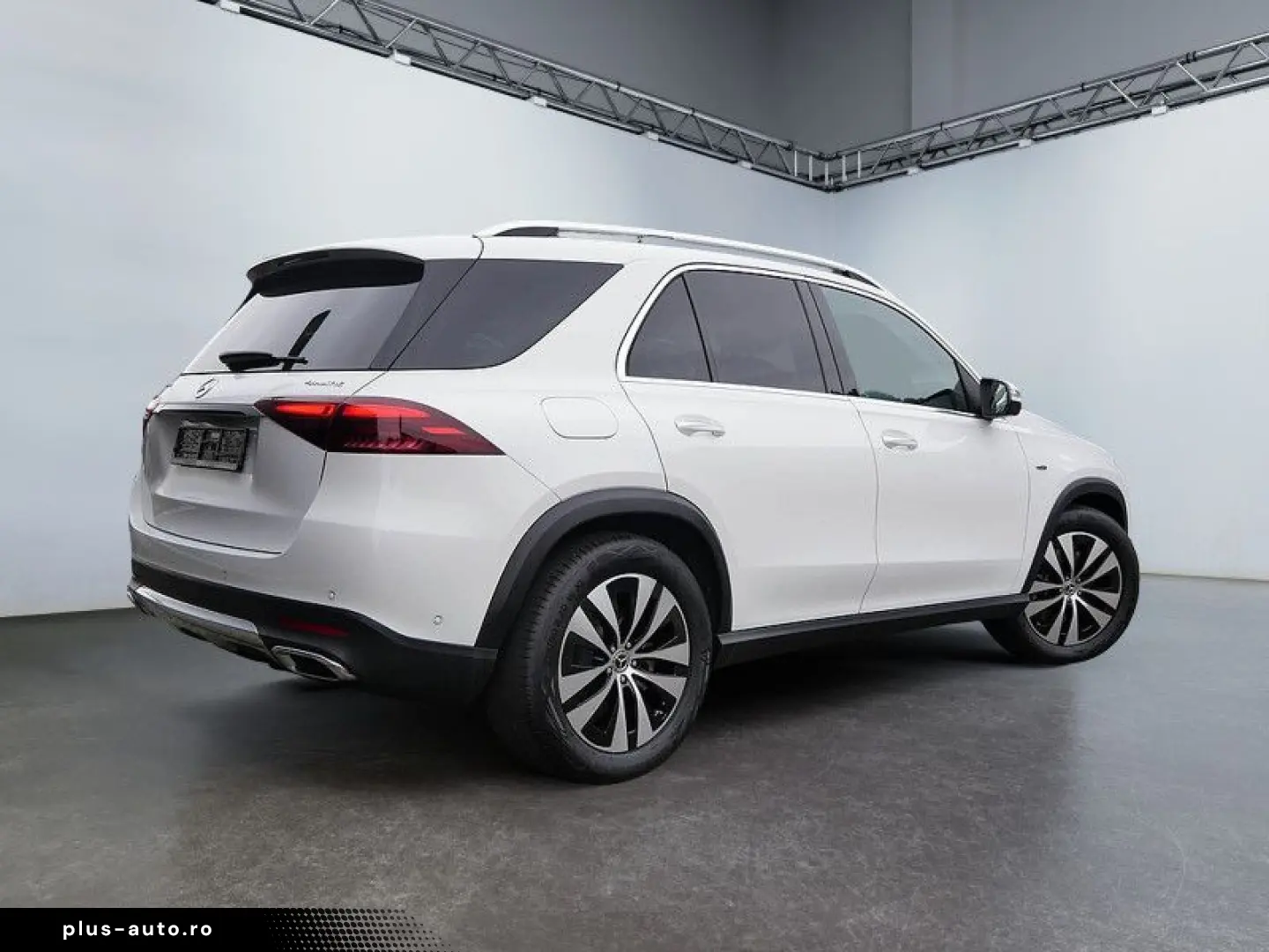 MERCEDES-BENZ GLE 2025 — imagine 2
