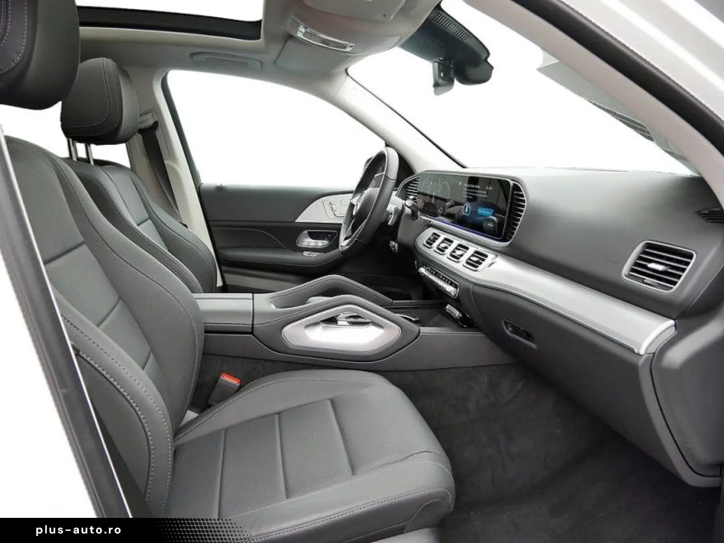 MERCEDES-BENZ GLE 2025 — imagine 5