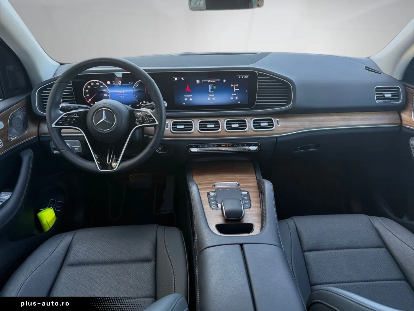 MERCEDES-BENZ GLE 400 e 4M Pano AHK Memory Winter-Paket 360