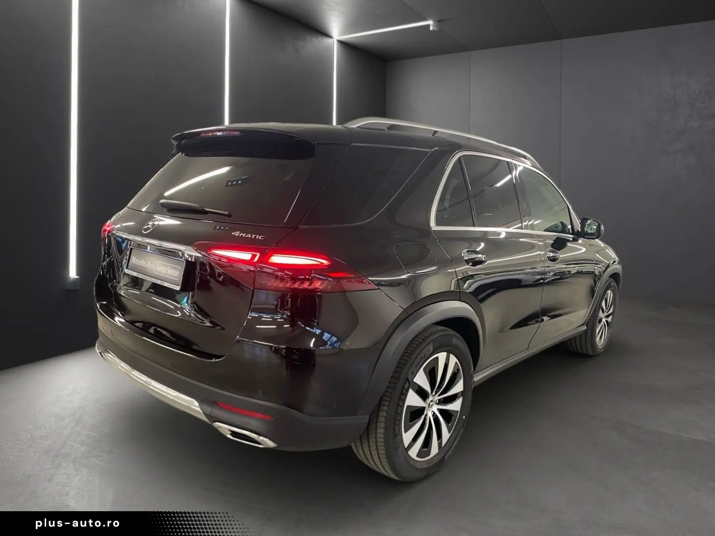 MERCEDES-BENZ GLE 400 e 4M Distr Totw Pano Burm MBeam 360