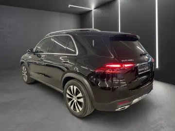 MERCEDES-BENZ GLE 400 e 4M Distr Totw Pano Burm MBeam 360