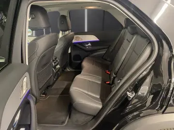 MERCEDES-BENZ GLE 400 e 4M Distr Totw Pano Burm MBeam 360