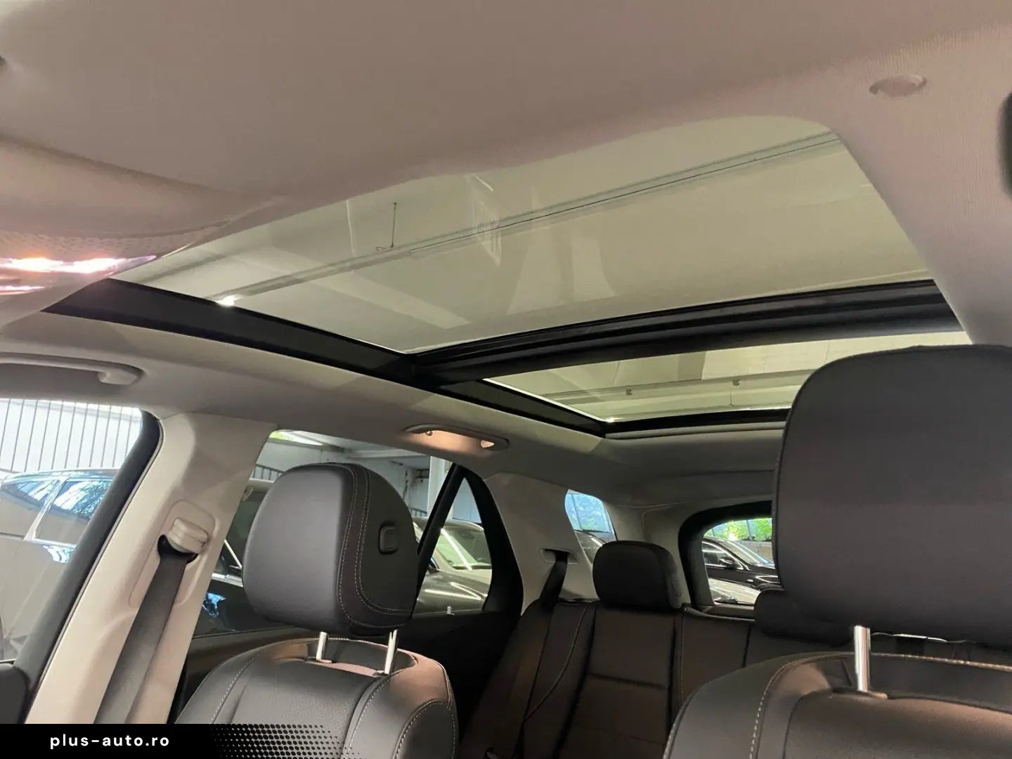MERCEDES-BENZ GLE 400 e 4M Distr Totw Pano Burm MBeam 360