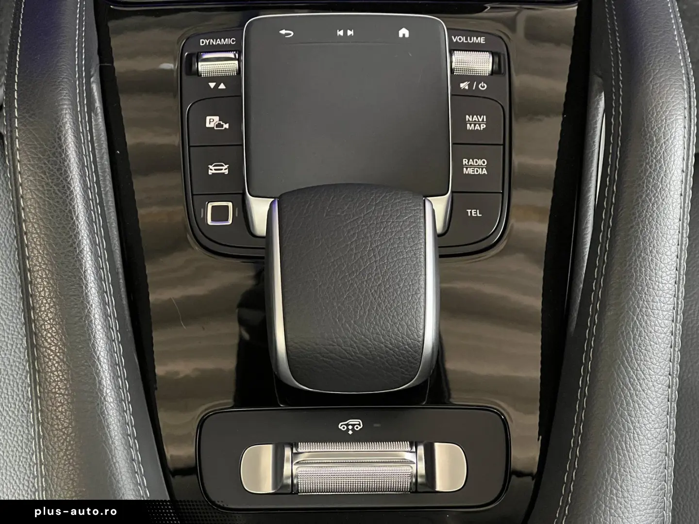MERCEDES-BENZ GLE 400 e AMG Pano Sitzklima 4xSHZ AIRMATIC