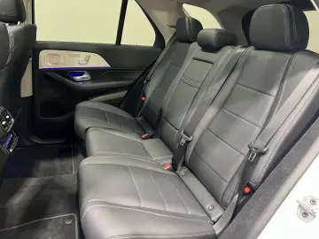 MERCEDES-BENZ GLE 400 e AMG Pano Sitzklima 4xSHZ AIRMATIC