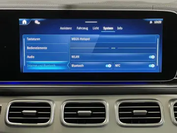 MERCEDES-BENZ GLE 400 e AMG Pano Sitzklima 4xSHZ AIRMATIC