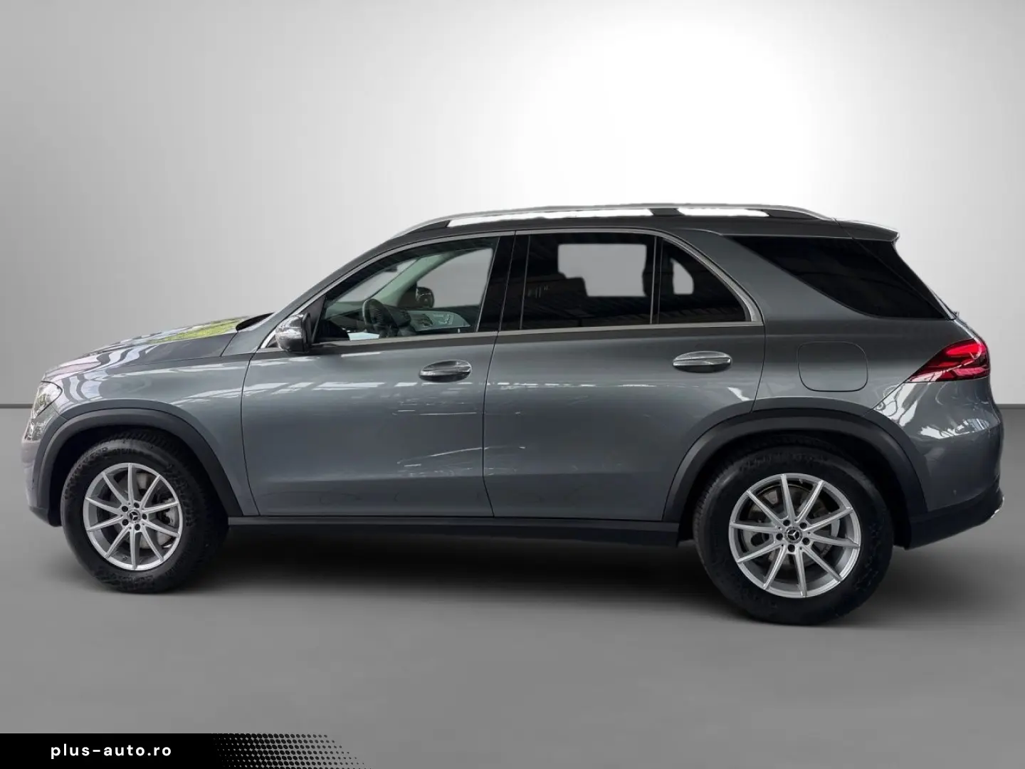 MERCEDES-BENZ GLE 400 e 4M Pano HUD Airmatic Distro AHK 360