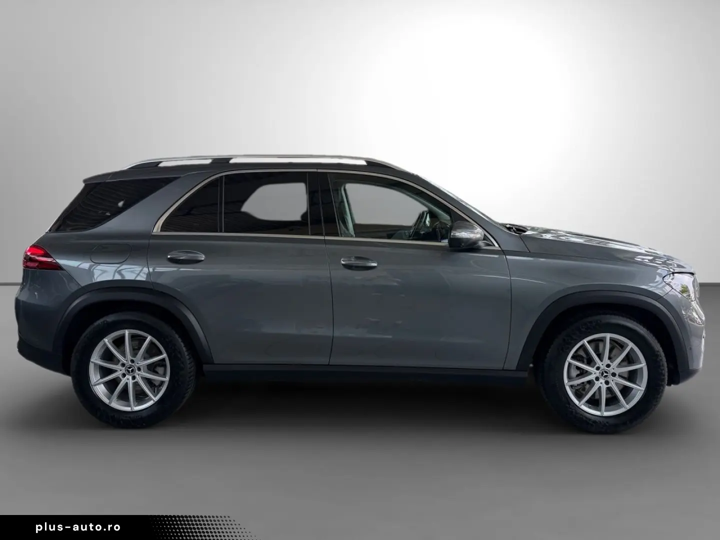 MERCEDES-BENZ GLE 400 e 4M Pano HUD Airmatic Distro AHK 360