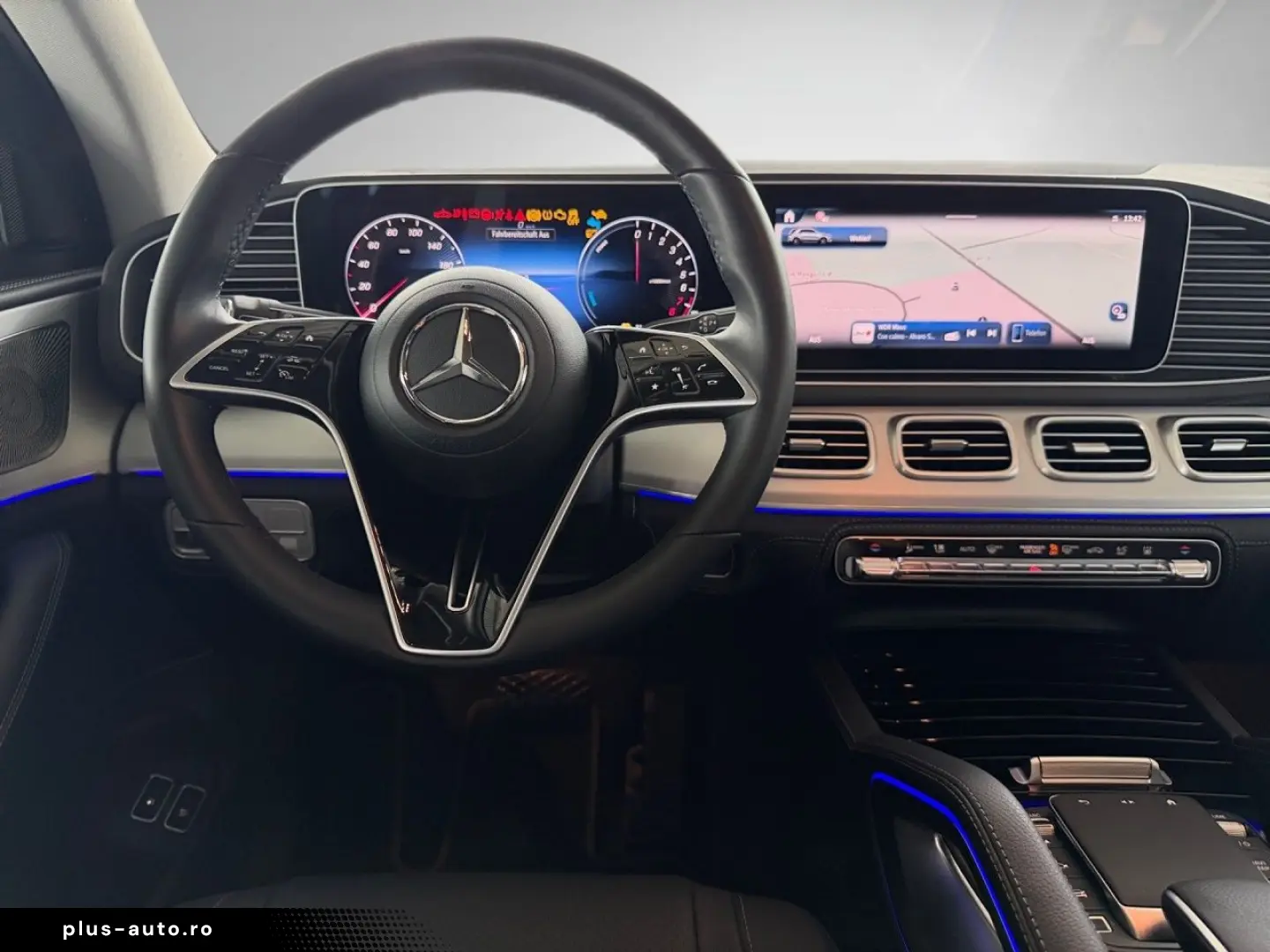 MERCEDES-BENZ GLE 400 e 4M Pano HUD Airmatic Distro AHK 360