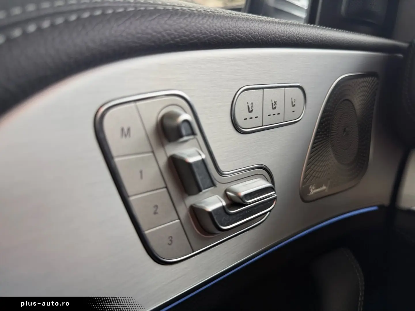 MERCEDES-BENZ GLE 400 e 4M Pano HUD Airmatic Distro AHK 360