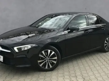 Mercedes-Benz A 250 e 8G-DCT Style
