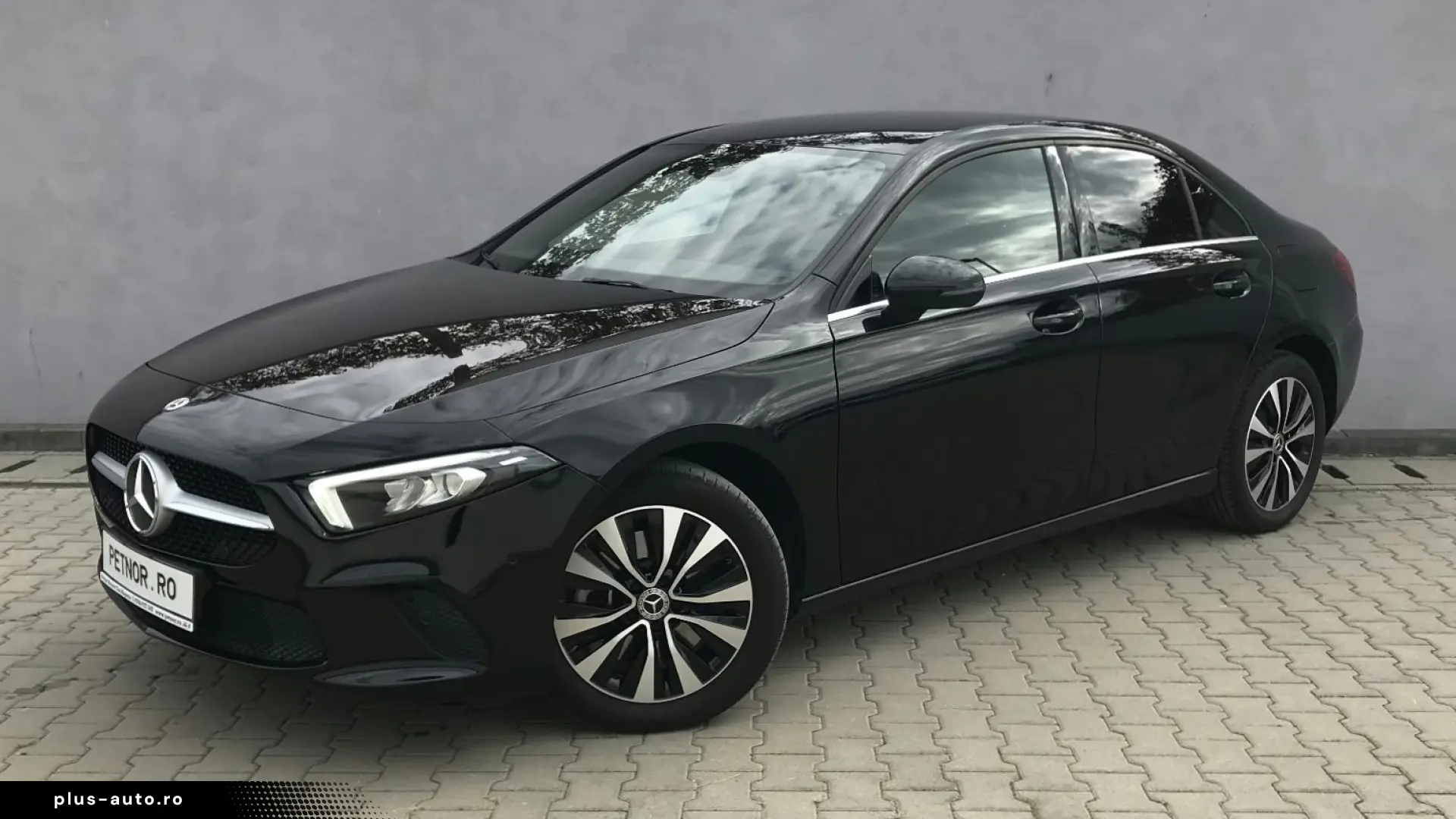 Mercedes-Benz A 250 e 8G-DCT Style