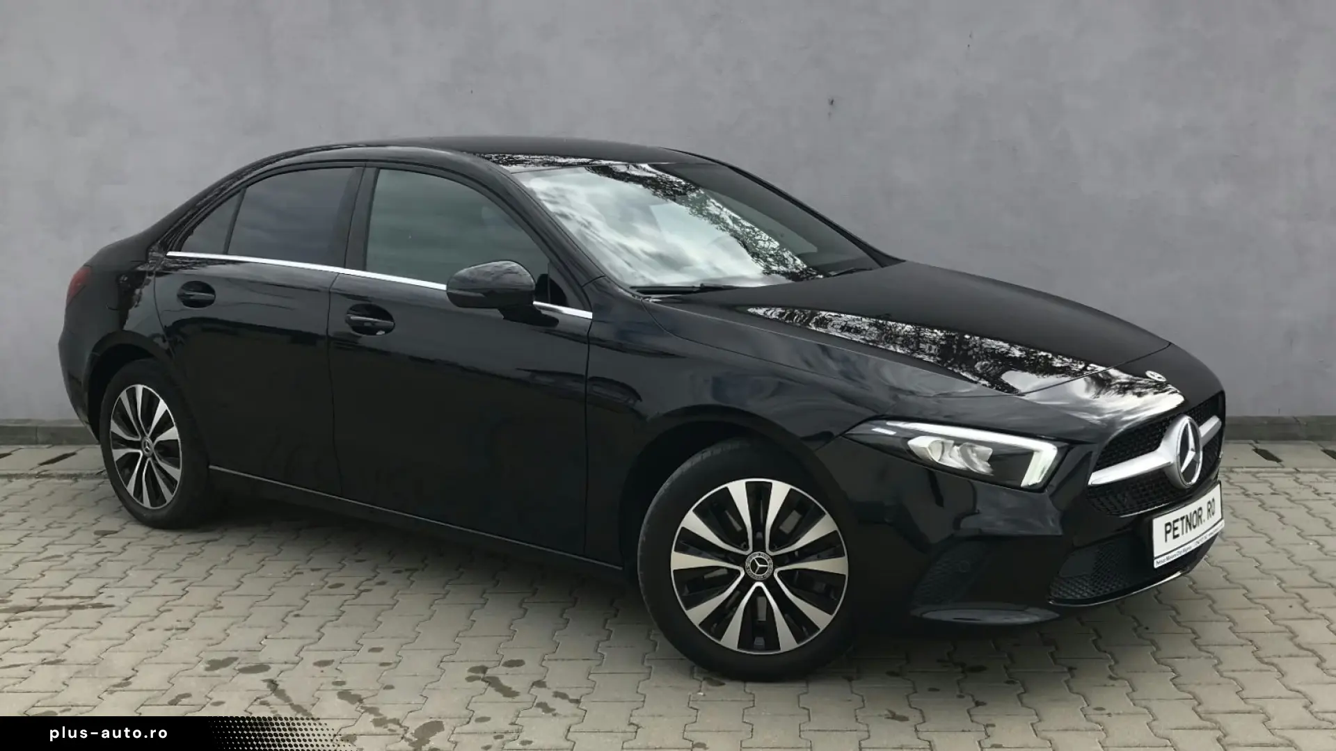 Mercedes-Benz A 250 e 8G-DCT Style