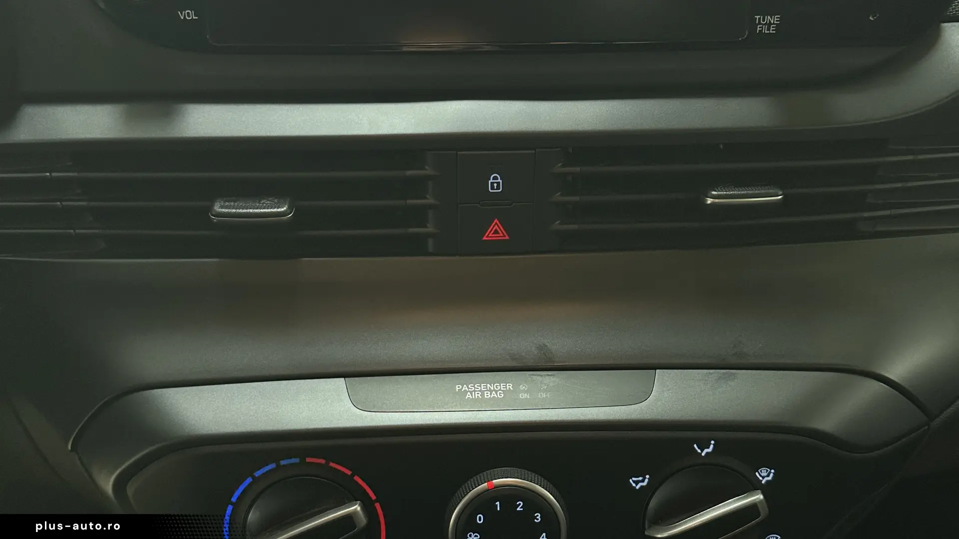 Hyundai BAYON 1.0 T-GDi M-Hybrid 100 CP 6iMT Led Line