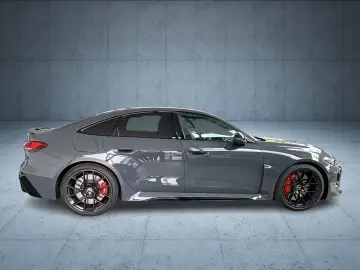 Audi RS 5 Limuzină - HUD - B&O - MY2026