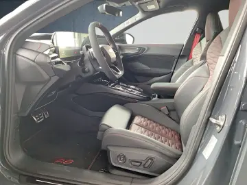 Audi RS 5 Limuzină - HUD - B&O - MY2026