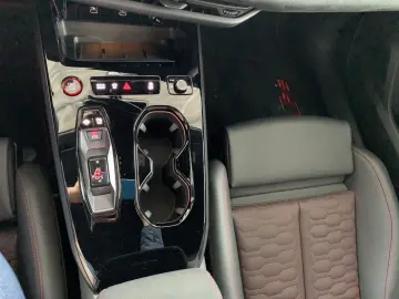 Audi RS 5 Limuzină - HUD - B&O - MY2026