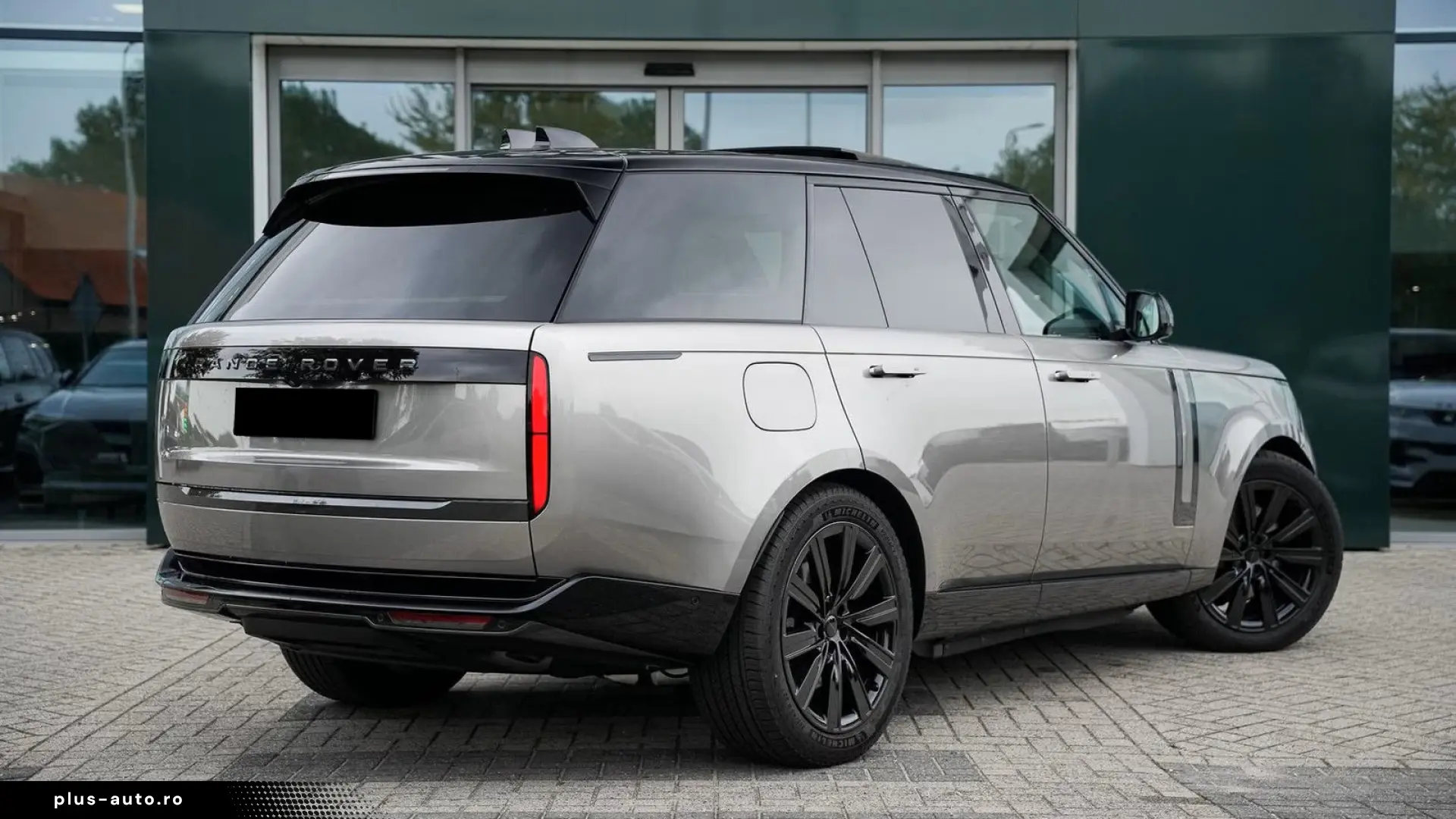 Land Rover Range Rover P550e PHEV Autobiography