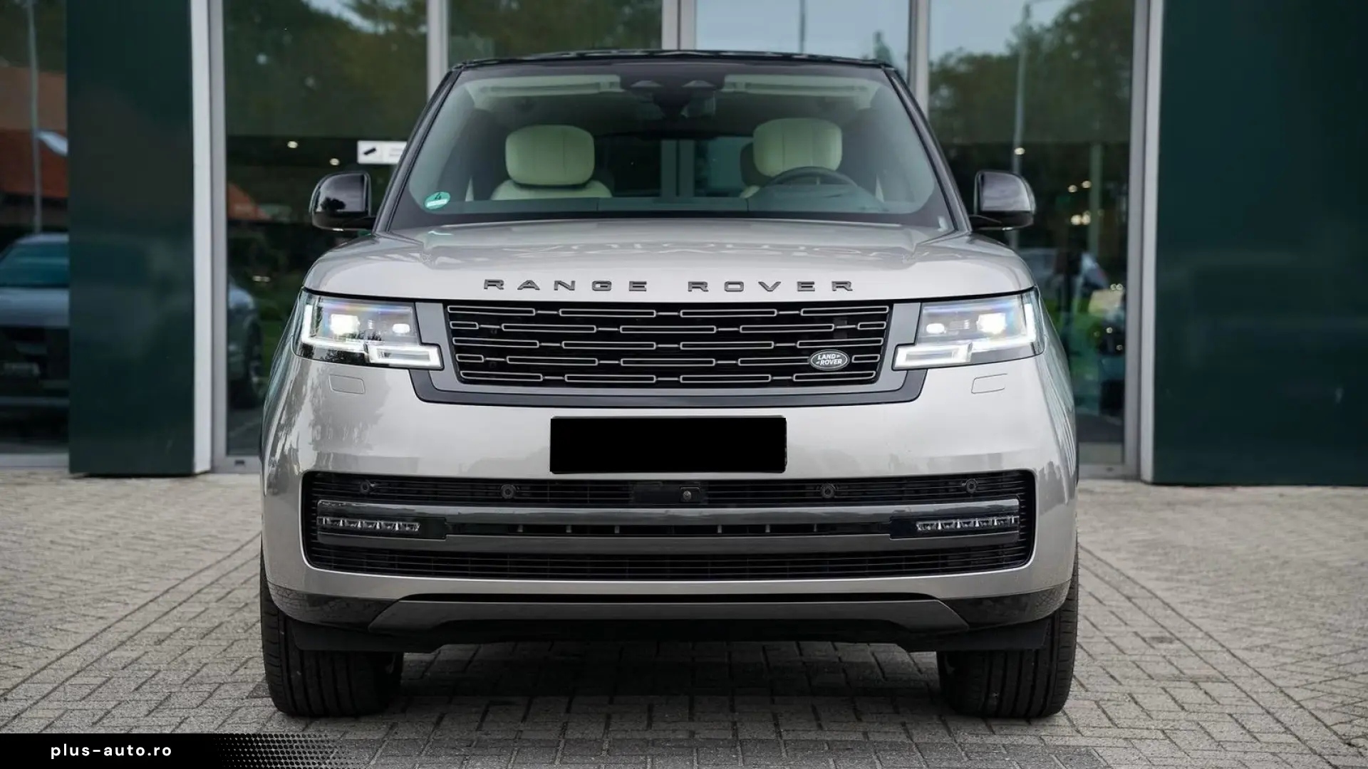 Land Rover Range Rover P550e PHEV Autobiography