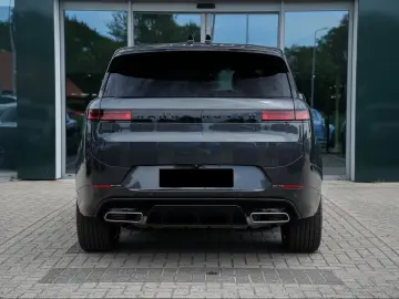 Land Rover Range Rover Sport P460e Dynamic SE