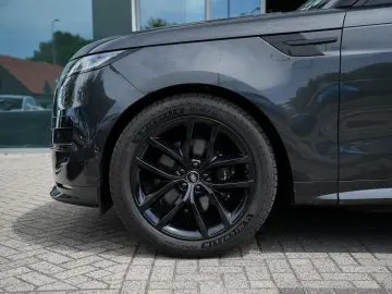 Land Rover Range Rover Sport P460e Dynamic SE