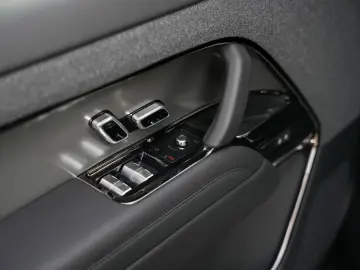 Land Rover Range Rover Sport P460e Dynamic SE
