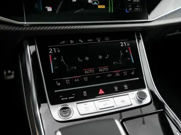 Audi Q8 60 e-TFSI Quattro S Line Competition PHEV