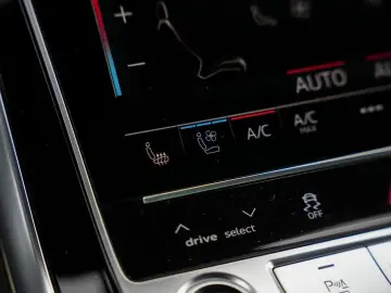 Audi Q8 60 e-TFSI Quattro S Line Competition PHEV