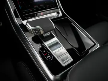 Audi Q8 60 e-TFSI Quattro S Line Competition PHEV