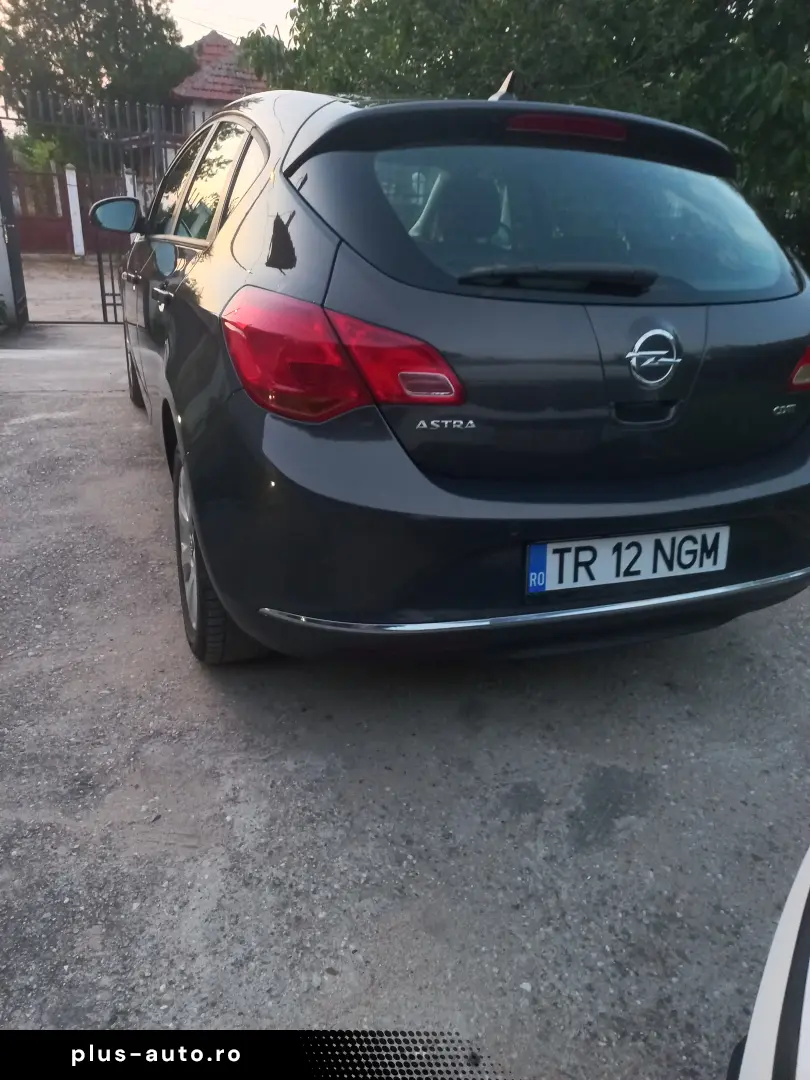 Opel Astra j
