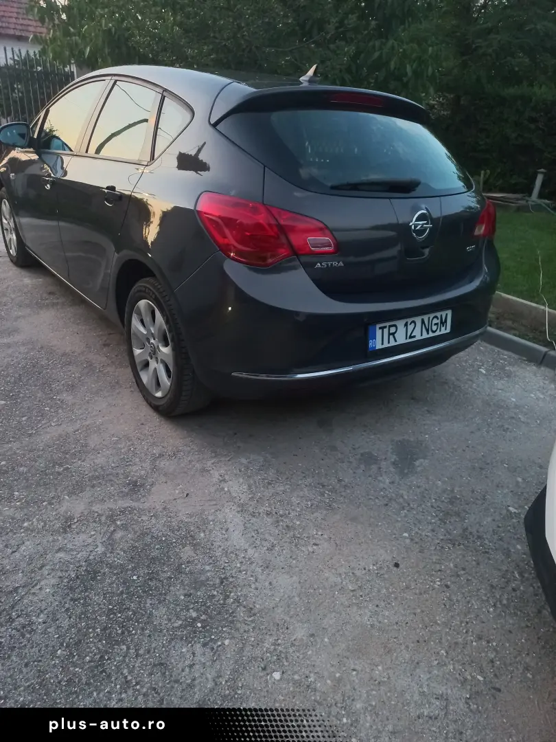 Opel Astra j