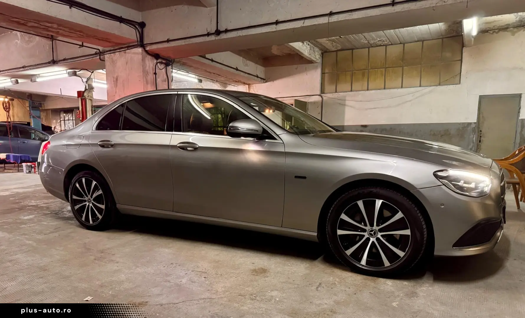 Mercedes-Benz E 300