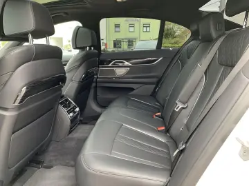 BMW 740d xDrive M Sport Limousine Standhzg TV HK GSD