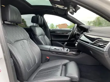 BMW 740d xDrive M Sport Limousine Standhzg TV HK GSD