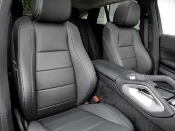 Mercedes-Benz GLE 300 d 4M Coupé AMG-Sport Pano AHK