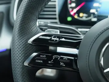 Mercedes-Benz GLE 300 d 4MATIC Coupé AMG Night Panorama 360