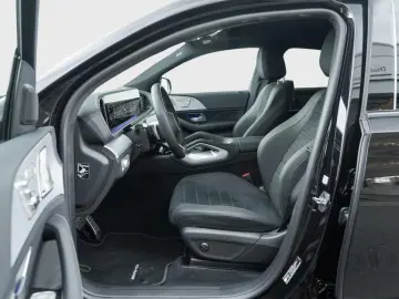 Mercedes-Benz GLE 300 d 4MATIC Coupé AMG Night Panorama 360