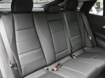 Mercedes-Benz GLE 300 d 4M Cp AMG-Sport Pano AHK MLB Sitzkli
