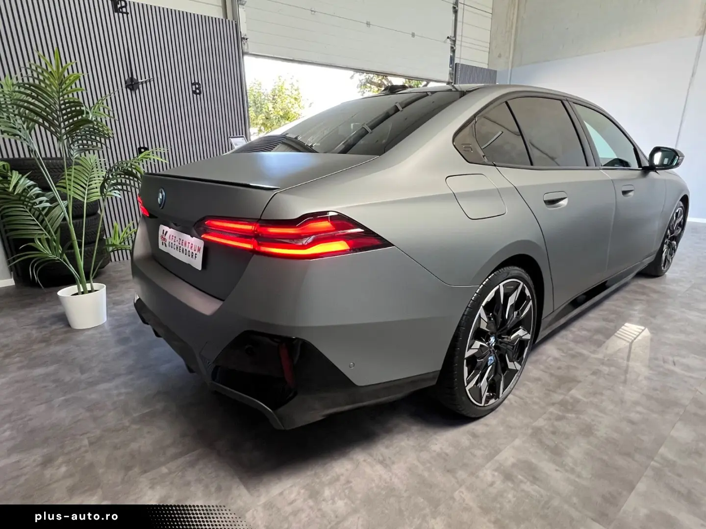 BMW 550E PRO-M-SPORT B&W AUT-ASS 360  AHK PANO