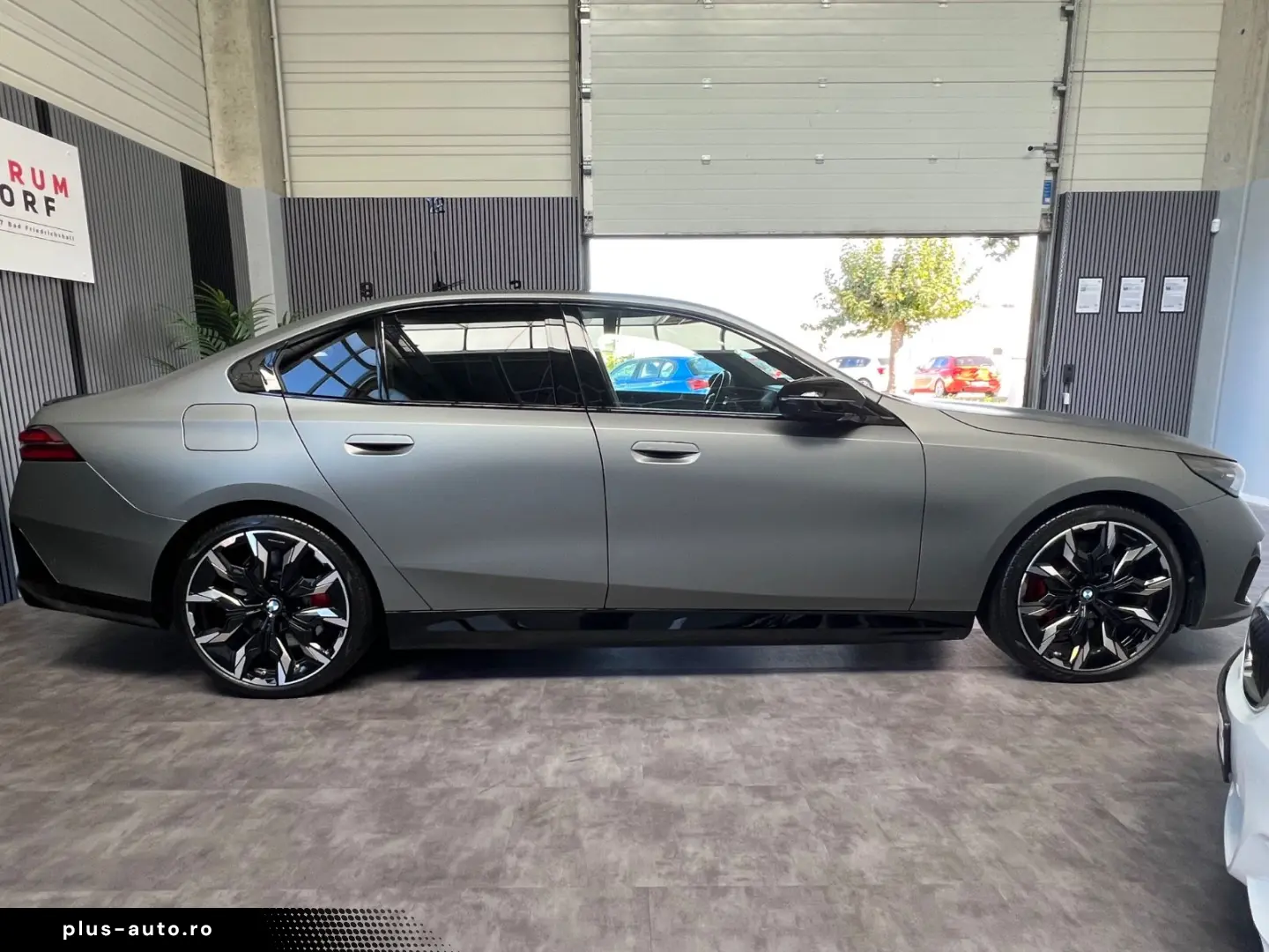 BMW 550E PRO-M-SPORT B&W AUT-ASS 360  AHK PANO